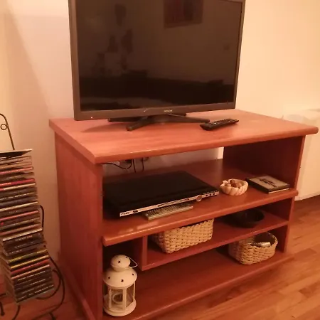 Apartman Modern Near Centre Of